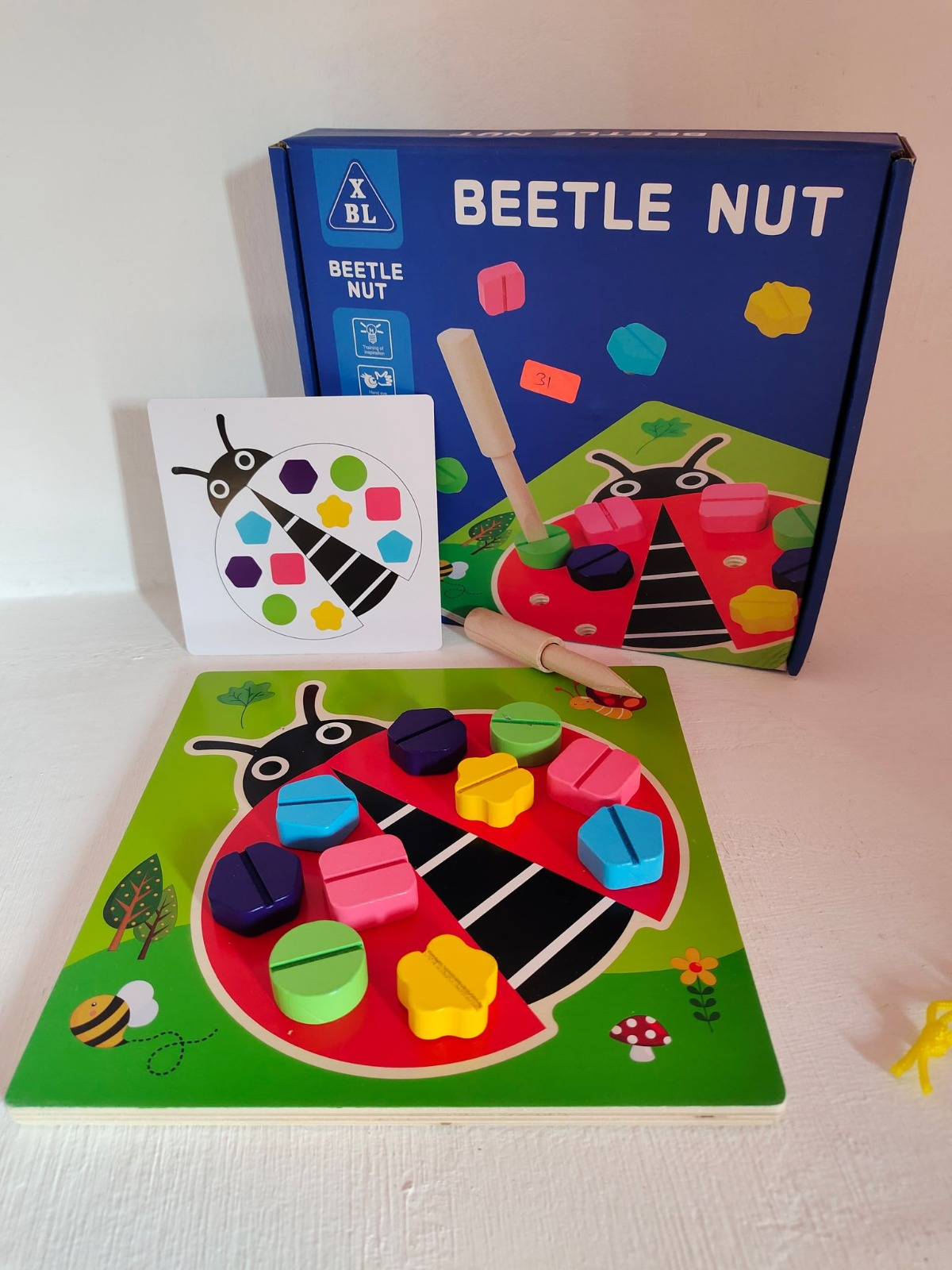 Wooden-Beetle-Nut-screw-game